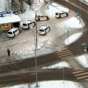 Poliisit tykkää donitseista vai grilliruuasta?