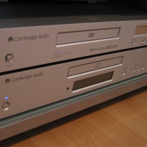 Cambridge Audio DVD79 ja AZUR 640CS