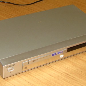 DVD Player: Sony DVP-NS410