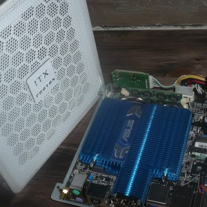 Ace Proton, Intel Atom D525