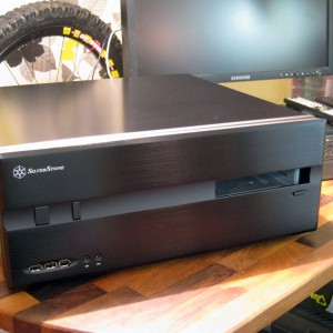 HTPC-projekti - Silverstone LC10b-e