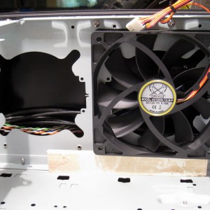 HTPC-projekti - Silverstone LC10b-e