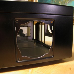 HTPC-projekti - Silverstone LC10b-e